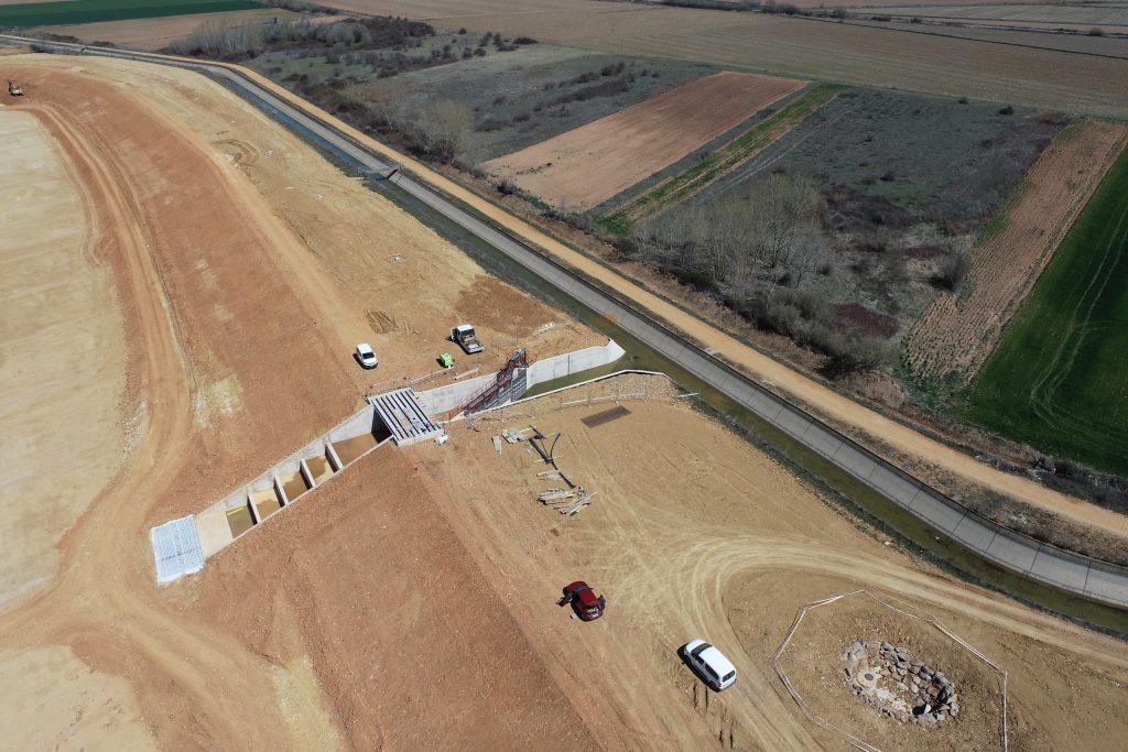 Modernización regadío del canal del Páramo en Santa Marina del Rey